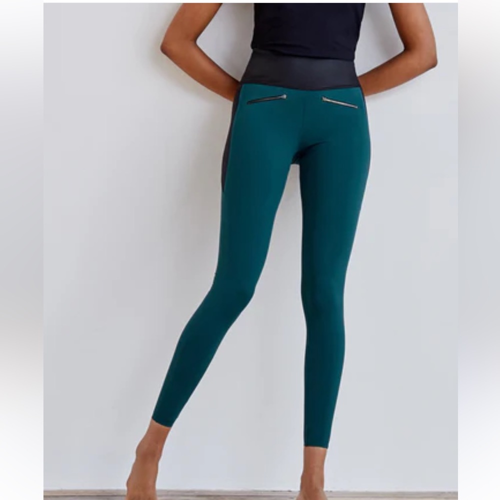 Aday - Throw It Higher Leggings Size S